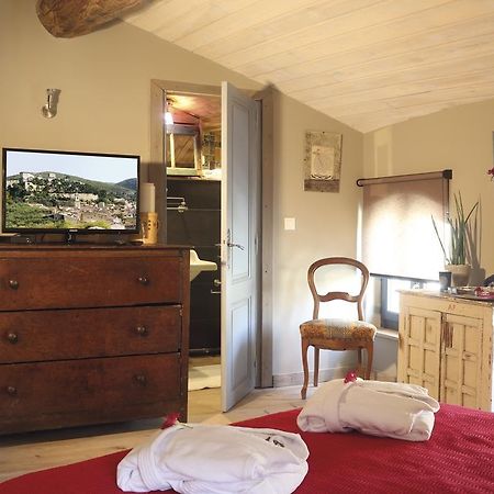 La Casa De Boulbon Bed & Breakfast Cameră foto