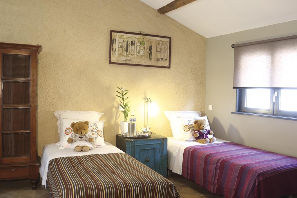 La Casa De Boulbon Bed & Breakfast Cameră foto