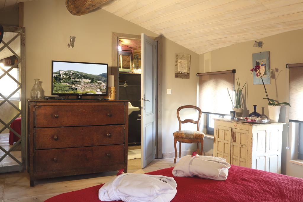La Casa De Boulbon Bed & Breakfast Cameră foto
